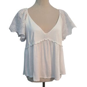 Love on a Hanger White Eyelet Lace Top Sz M Cottagecore Romantic Babydoll